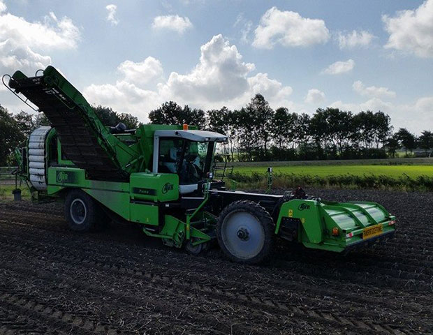 aardappelrooier-sijtsma-en-zonen